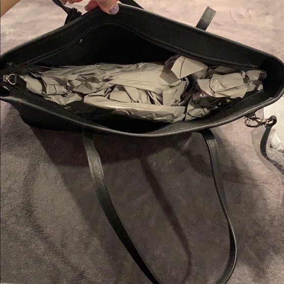 Nine West Tote Bag - Picture 5 of 6